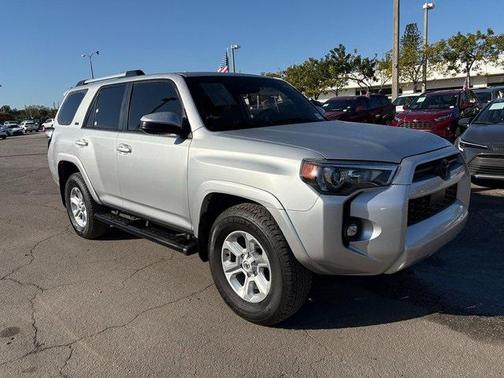 2024 Toyota 4Runner SR5