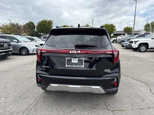 2024 Kia Seltos EX