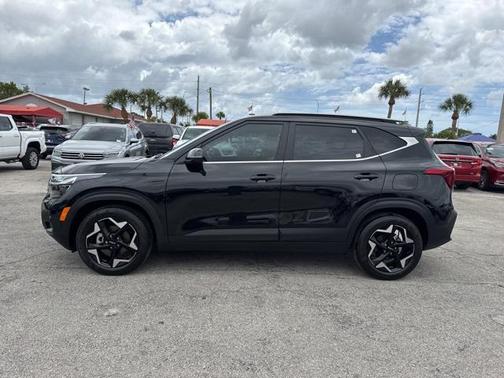 2024 Kia Seltos EX