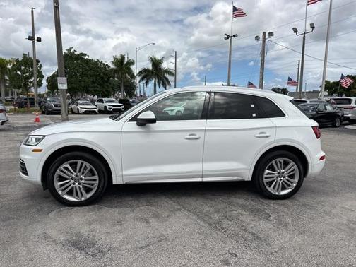 2019 Audi Q5 2.0T Premium Plus