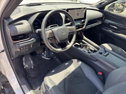 2024 Toyota Grand Highlander Hybrid Limited MAX