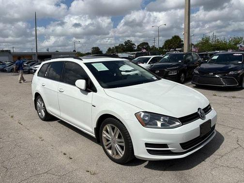 2016 Volkswagen Golf SportWagen TSI Limited Edition