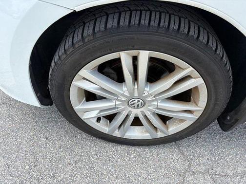 2016 Volkswagen Golf SportWagen TSI Limited Edition