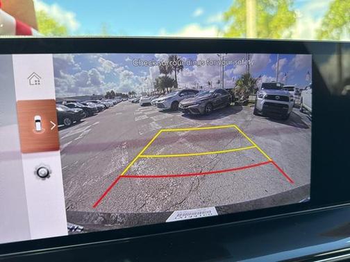 2025 Genesis GV80 2.5T