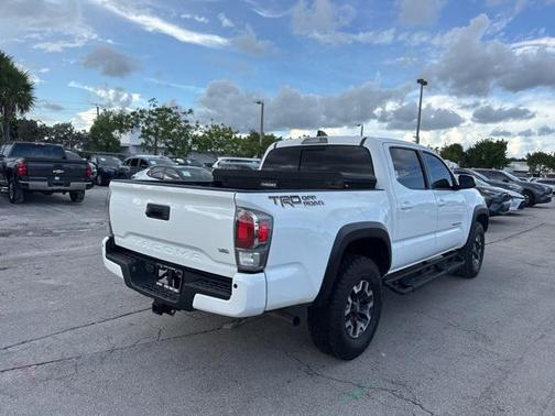 2022 Toyota Tacoma SR5