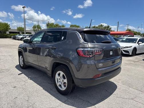 2022 Jeep Compass Sport