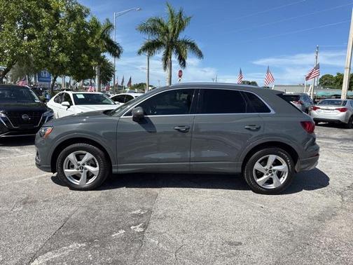 2021 Audi Q3 40 Premium
