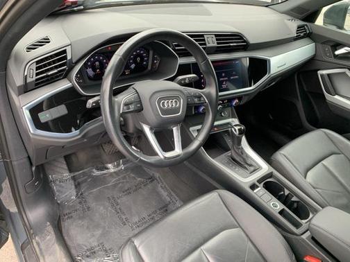 2021 Audi Q3 40 Premium