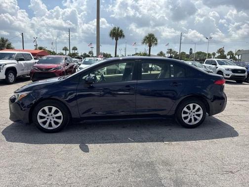 2024 Toyota Corolla Hybrid LE