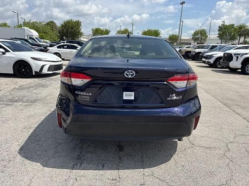 2024 Toyota Corolla Hybrid LE