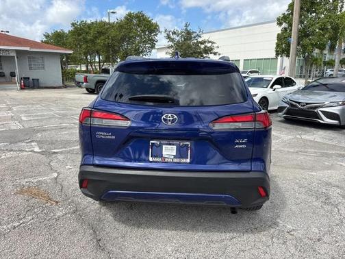 2023 Toyota Corolla Cross XLE