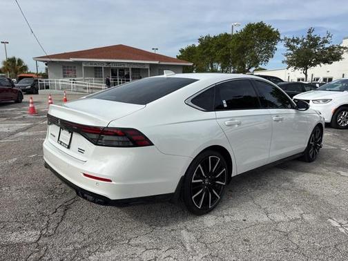 2024 Honda Accord Hybrid Touring