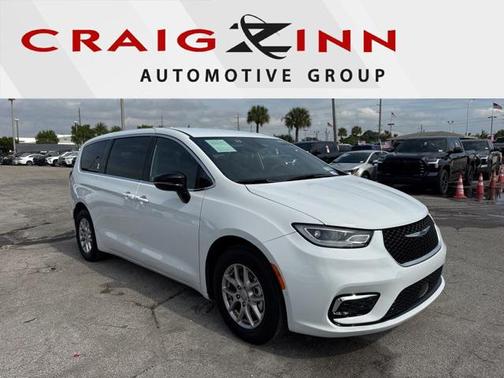 2025 Chrysler Pacifica L