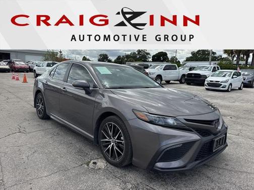 2024 Toyota Camry SE