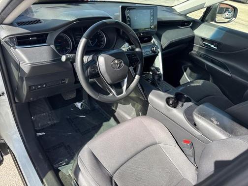 2022 Toyota Venza LE