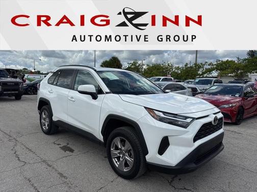 2022 Toyota RAV4 XLE