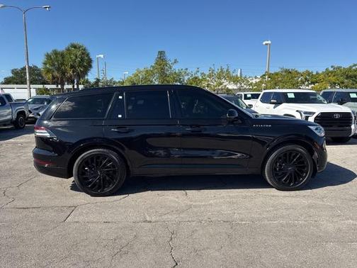 2023 Lincoln Aviator Reserve