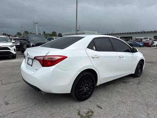 2018 Toyota Corolla LE