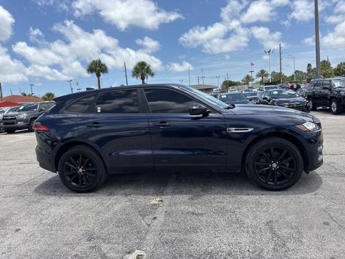 2017 Jaguar F-PACE 35t Premium