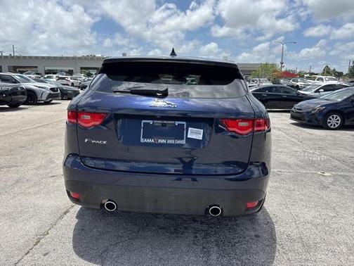 2017 Jaguar F-PACE 35t Premium