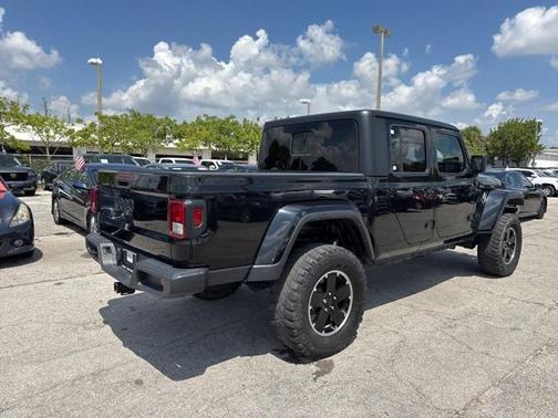 2023 Jeep Gladiator Sport S