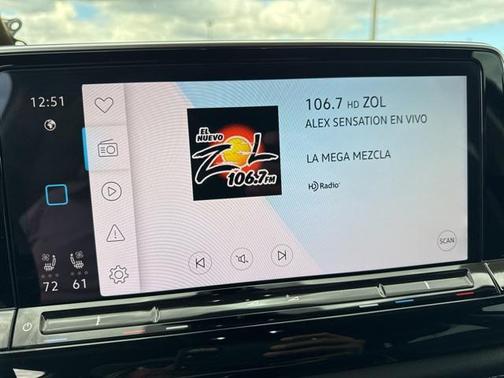 2024 Volkswagen Atlas 2.0T SE w/Technology