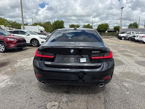 2020 BMW 330 330i