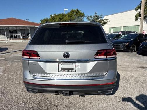 2023 Volkswagen Atlas 3.6L SE w/Technology