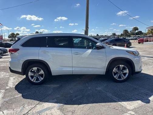 2018 Toyota Highlander Limited
