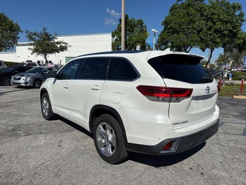 2018 Toyota Highlander Limited