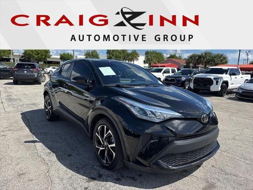 2022 Toyota C-HR XLE