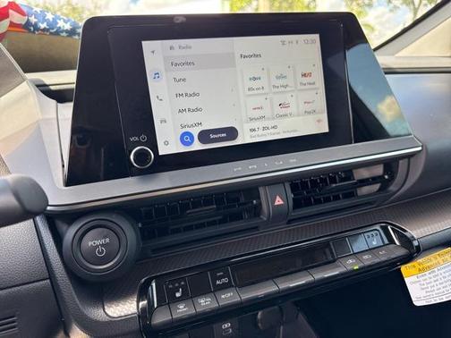 2025 Toyota Prius LE