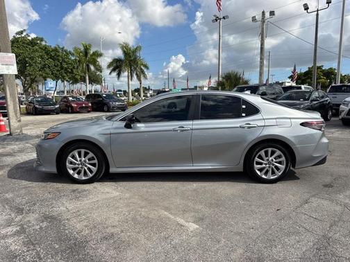 2024 Toyota Camry LE