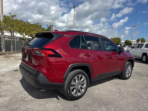 2024 Toyota RAV4 XLE Premium