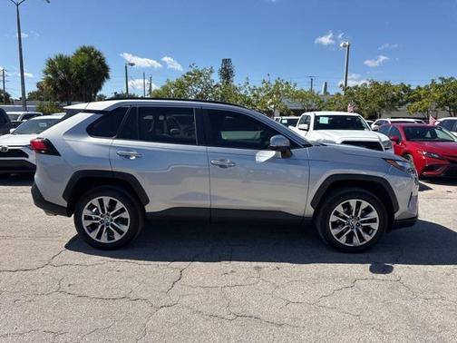 2023 Toyota RAV4 Limited