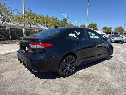 2024 Toyota Corolla Hybrid SE