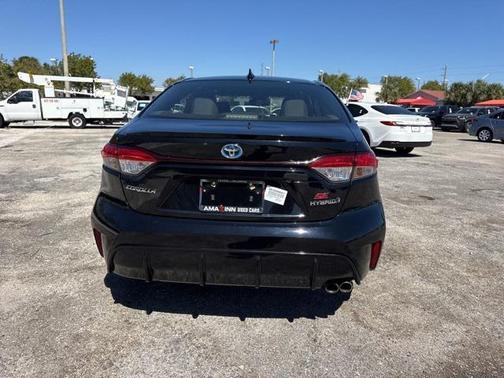 2024 Toyota Corolla Hybrid SE