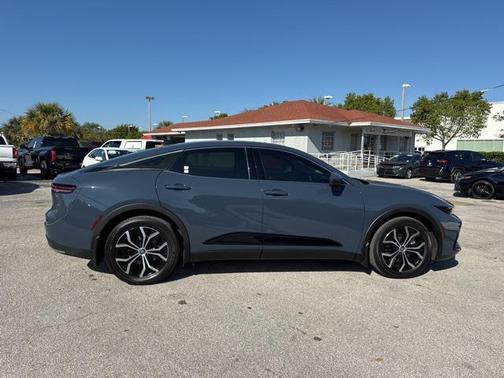 2025 Toyota Crown XLE