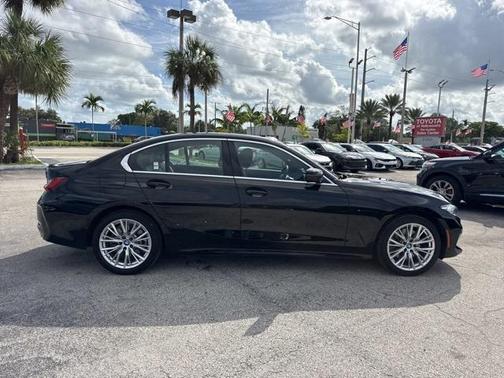 2024 BMW 330e xDrive