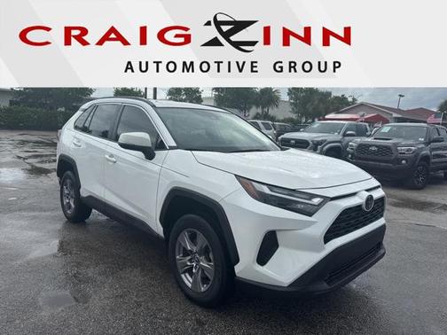 2022 Toyota RAV4 XLE