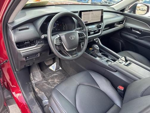2025 Toyota Grand Highlander Platinum