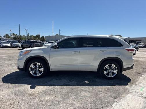 2016 Toyota Highlander Limited Platinum