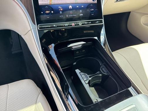 2025 Mercedes-Benz CLE 300 4MATIC Coupe