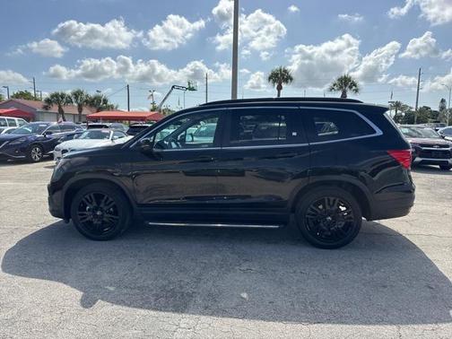 2022 Honda Pilot 2WD Special Edition