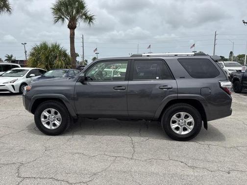 2023 Toyota 4Runner SR5