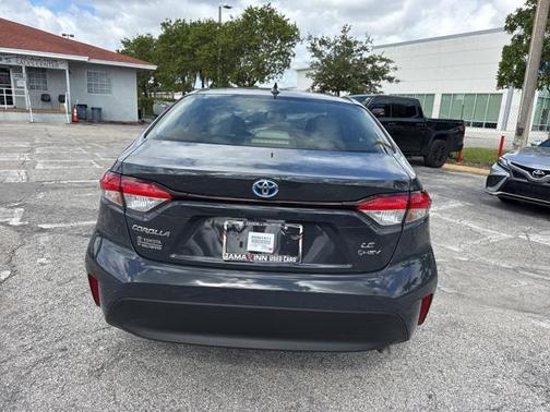 2025 Toyota Corolla Hybrid LE