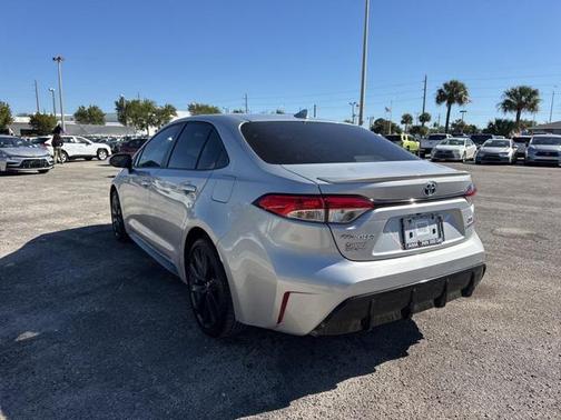 2024 Toyota Corolla Hybrid SE