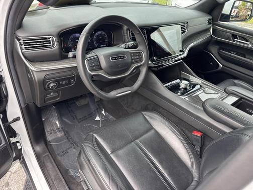 2022 Jeep Wagoneer Series III 4x2