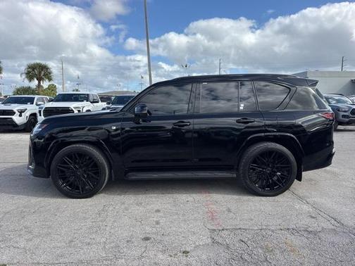 2024 Lexus LX 600 F SPORT