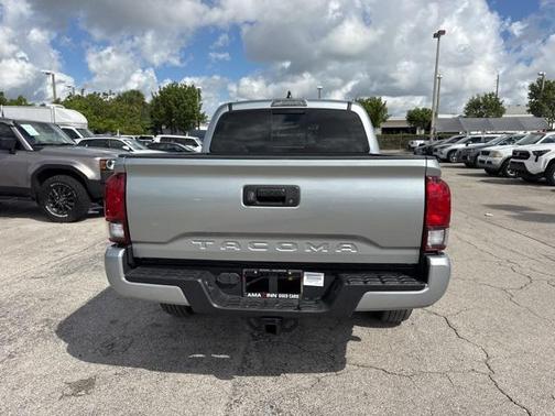 2022 Toyota Tacoma SR5